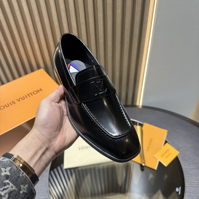 L**V**T* LOAFERS LVTLS-005