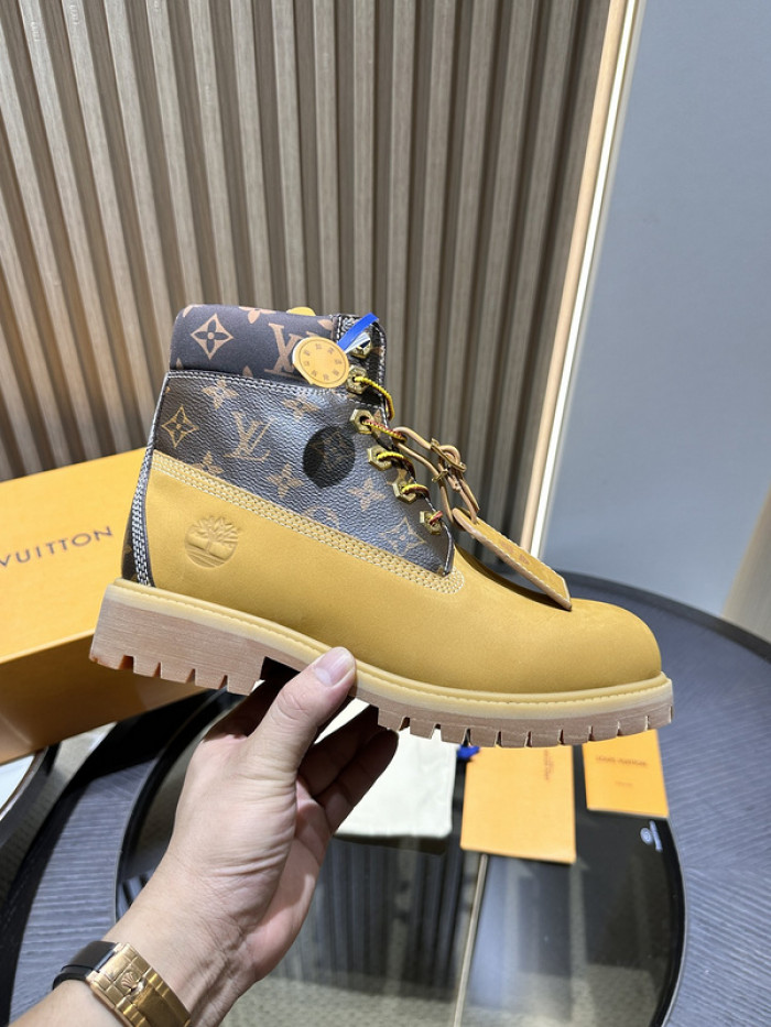 L**V**T* BOOTS LVTBS-009