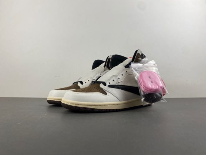 Air Jordan 1 cd4487-011