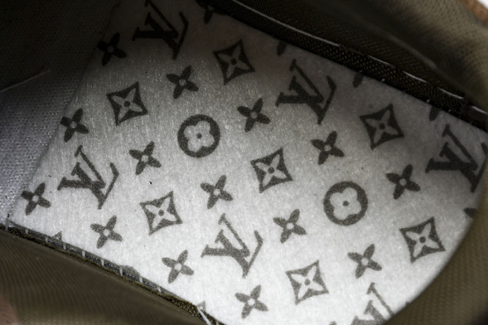 LVT SNEAKERS LVSRS-0031
