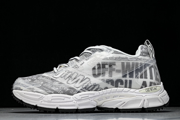 C/O​ SNEAKERS CO-053