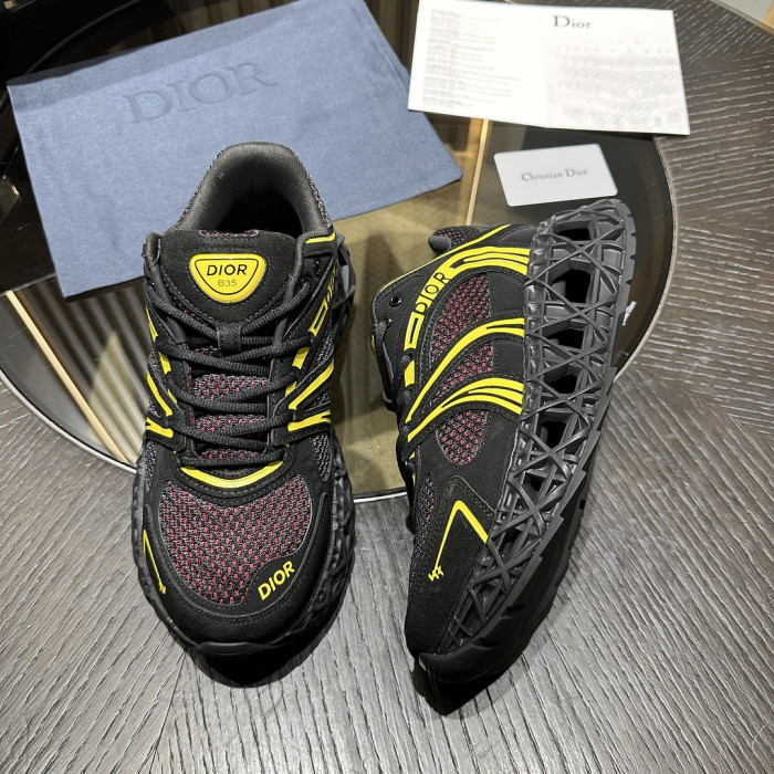 D10r x Kaws B35 NXT DRB35-013