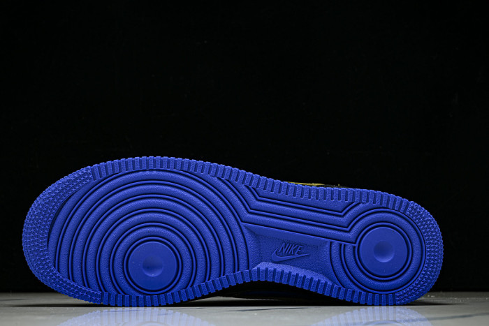 Central Cee x SYNA WORLD x Nike Air Force 1 IIQ1402-010