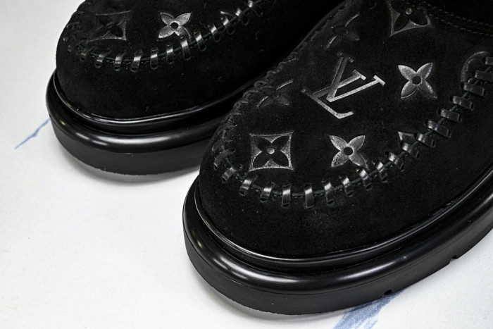 L**V**T* BOOTS LVTBS-056