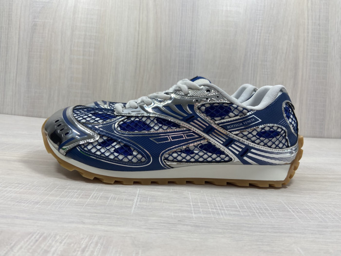 B0tt*ga Ven*ta SNEAKER BVS-065 (light blue)