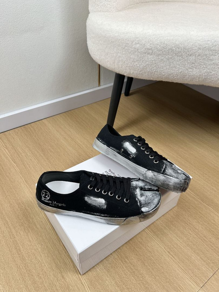 Ma*iso*n Mar*giela MAMA-0156