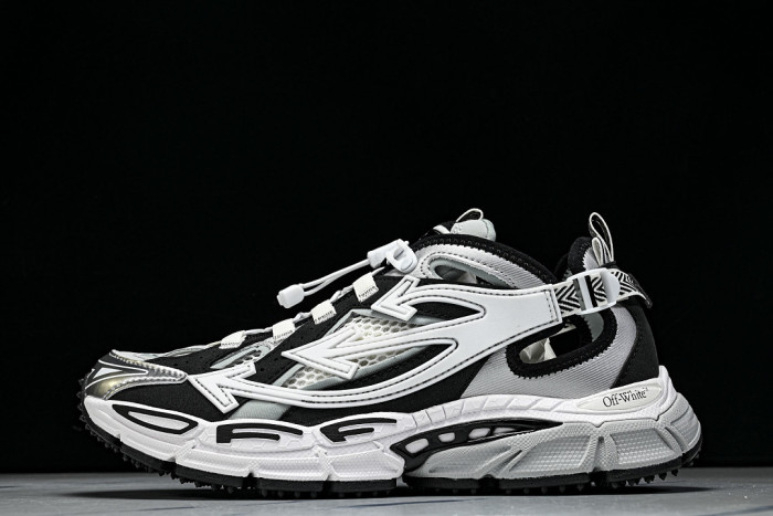 C/O​ SNEAKERS CO-066