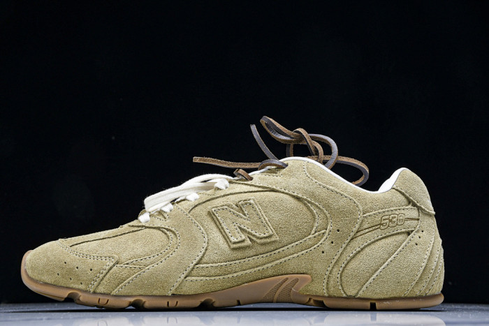 New Balance x Mi­uMi­u 530 MM-005