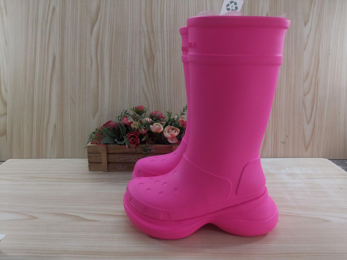 B*ALE*NGA BOOT BSB-049
