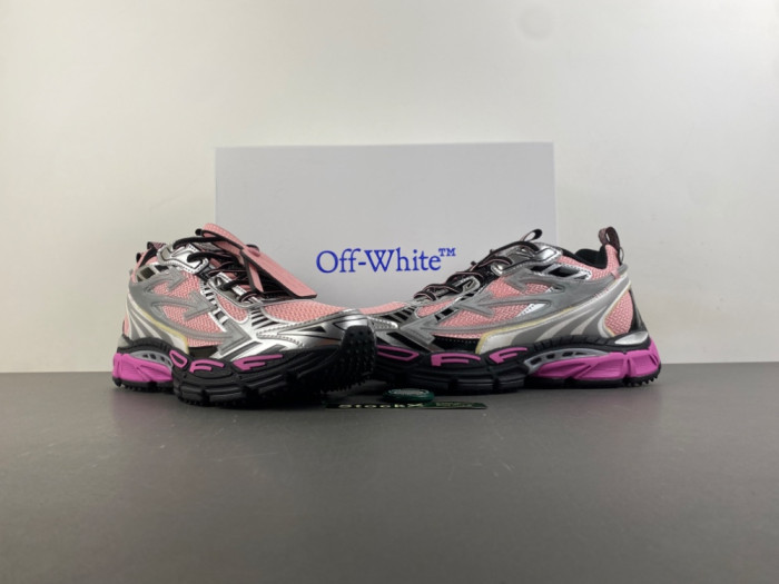 C/O​ SNEAKERS CO-075