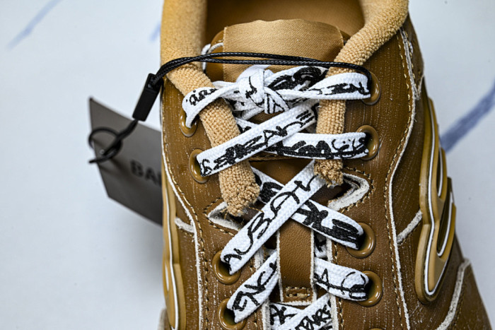 Ba1en*iaga Hamptons Worn-Out WCURS2200