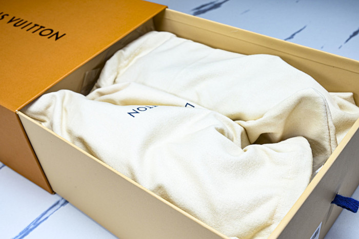 LVT SNEAKERS LVSRS-0119