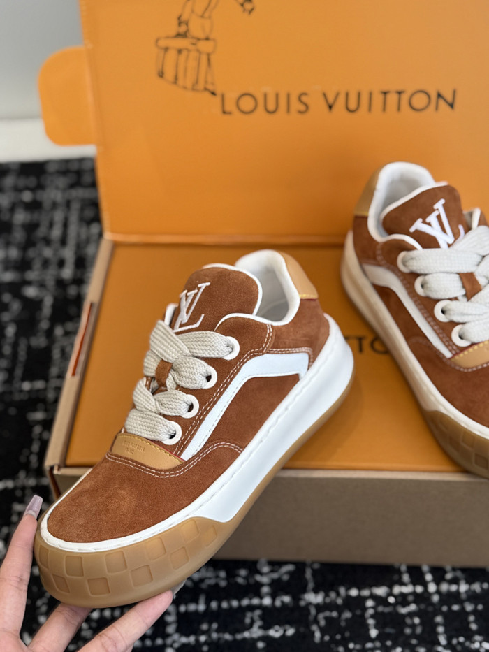 L*VT TILTED LVTTD-005