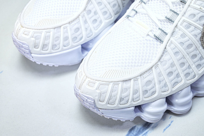 Nike Shox TL AV3595-100