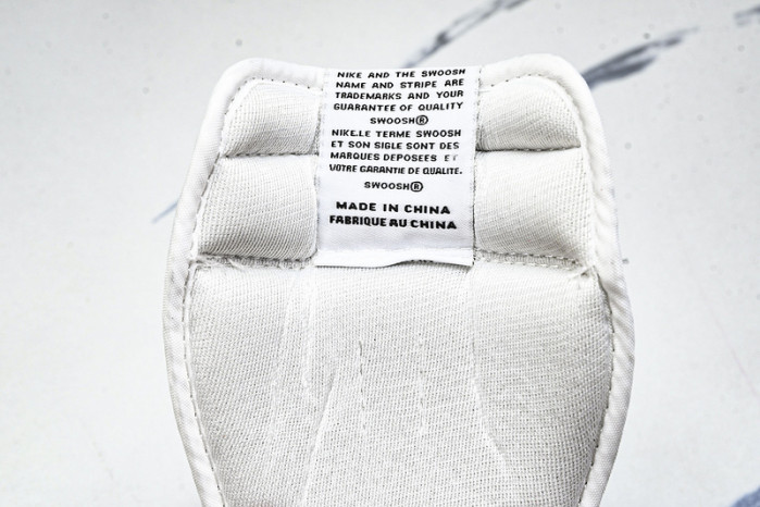 Air Jordan 1 High Retro 555088-125