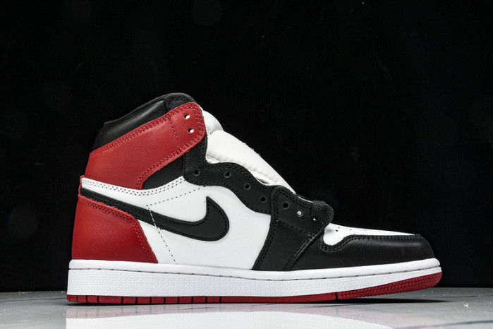 Air Jordan 1 High Retro 555088-125