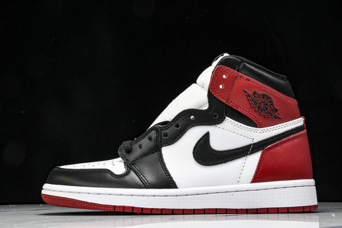 Air Jordan 1 High Retro 555088-125