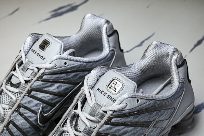 Nike Shox TL AV3595-015