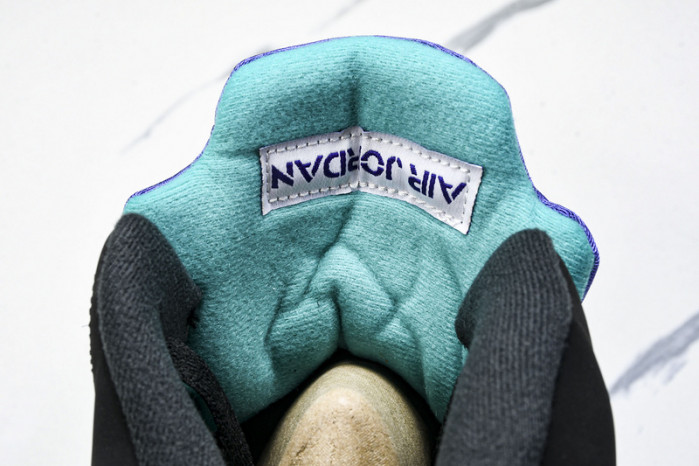 Air Jordan 5 Retro "Black Grape" 136027-007