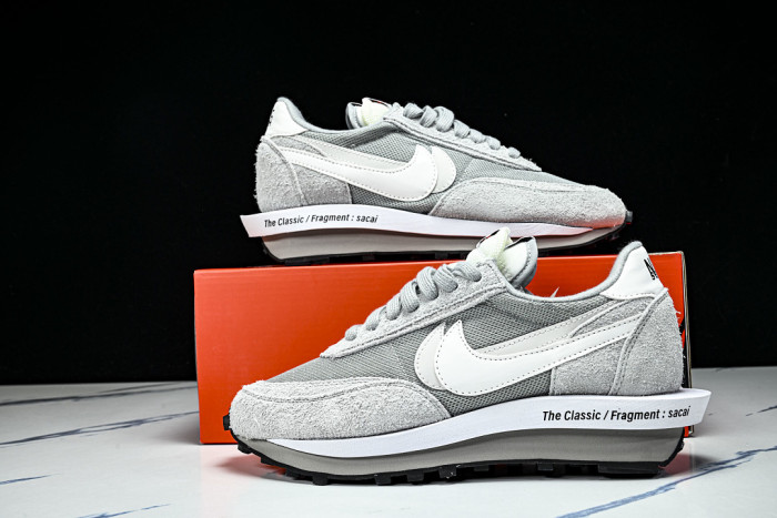 Sacai x Nike Zegamadome DH2684-001