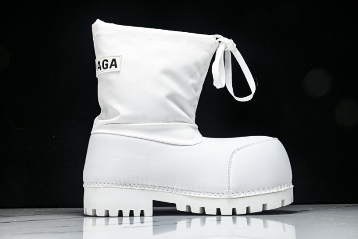 B*ALE*NGA BOOT BSB-043