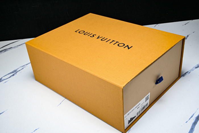 LVT SNEAKERS LVSRS-0138