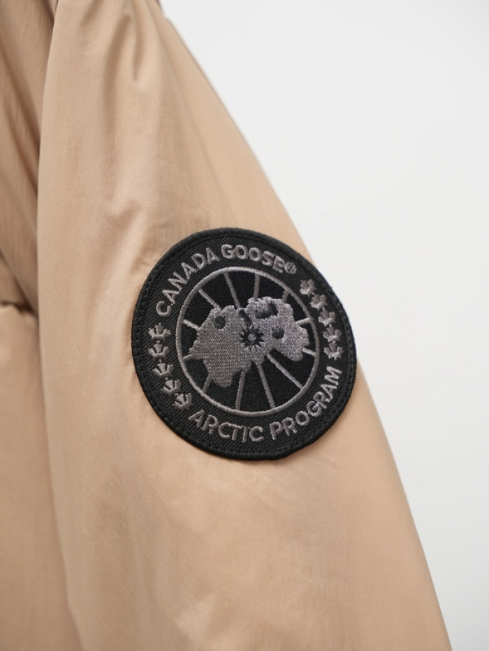 Can*a G00se clothes cgc-023