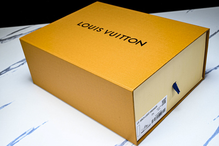 LVT SNEAKERS LVSRS-0124