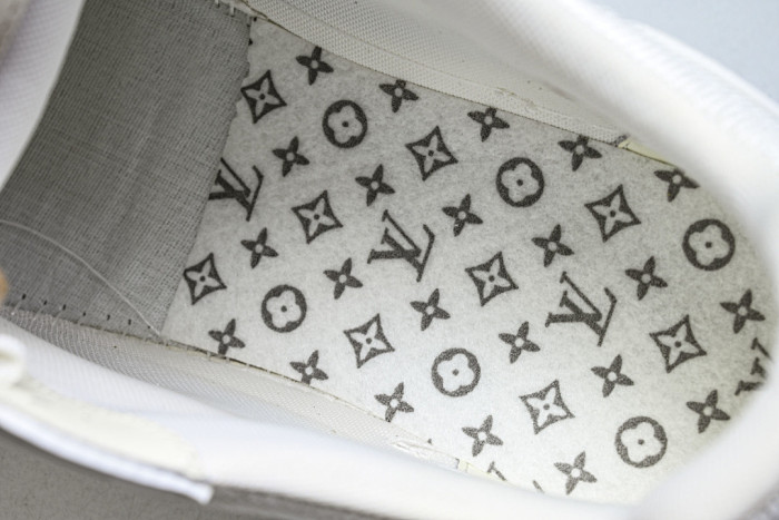 LVT SNEAKERS LVSRS-0124