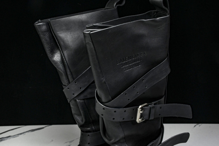 B*ALE*NGA BOOT BSB-028