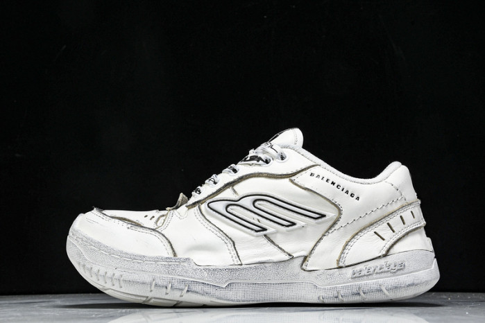 Ba1en*iaga hamptons worn-out wcurs9000