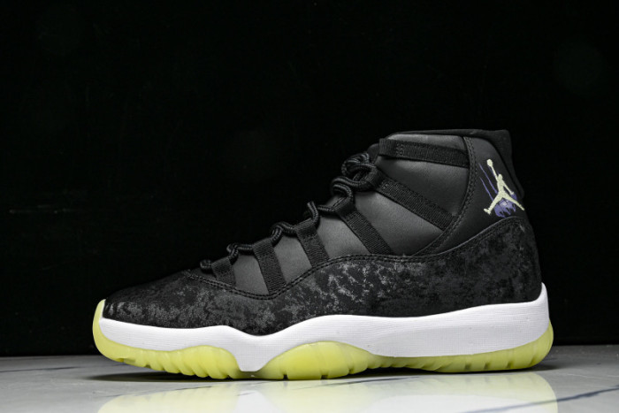 Air Jordan 11 Retro “Sneaker School” IB1378-001