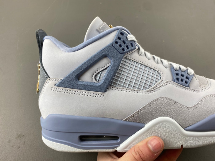 Jordan 4 UNC Tar Heels PE HV9204-407