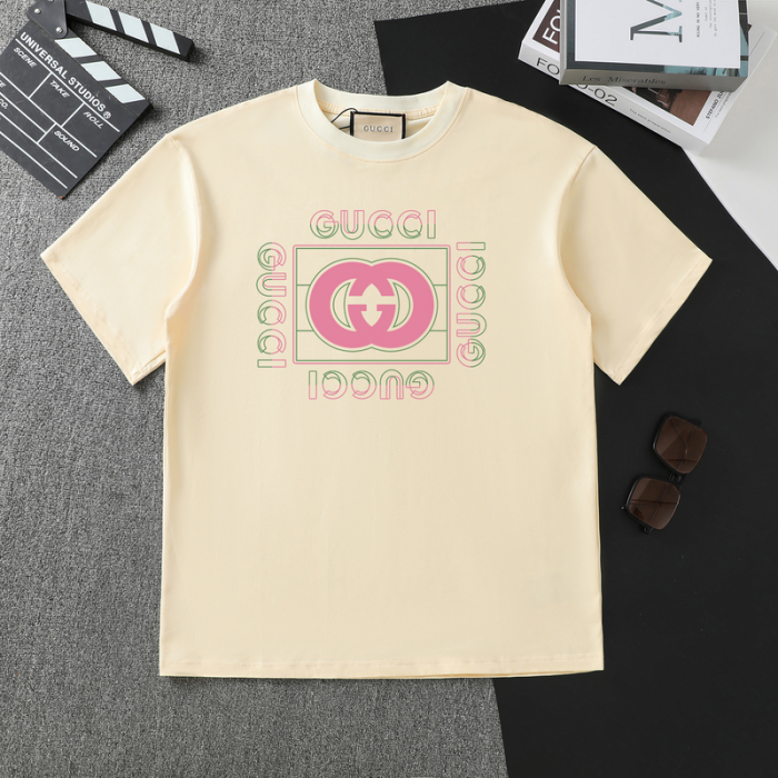 G*UCCI CLOTHES GICS-013