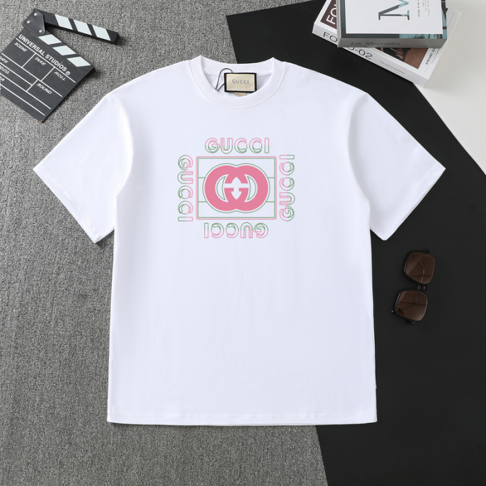 G*UCCI CLOTHES GICS-011