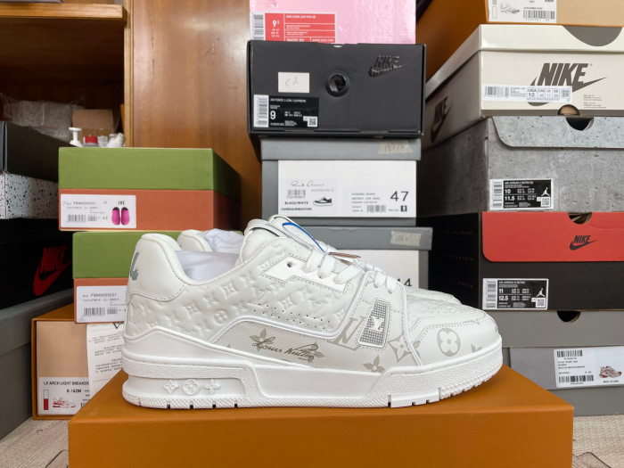 LOU VUIT SNEAKERS LVSS-0333