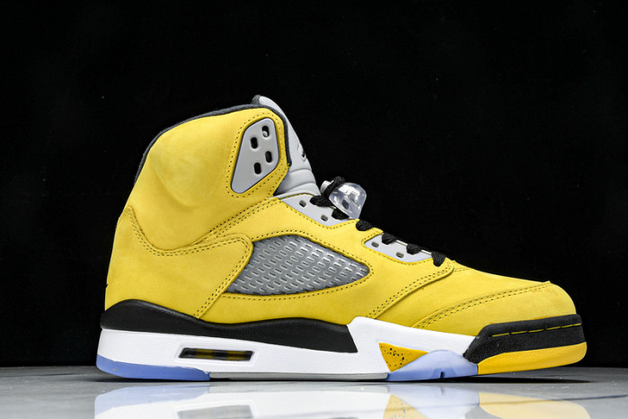 Air Jordan 5 “Tokyo” IO3372-700