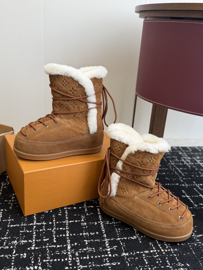 L**V**T* BOOTS LVTBS-068