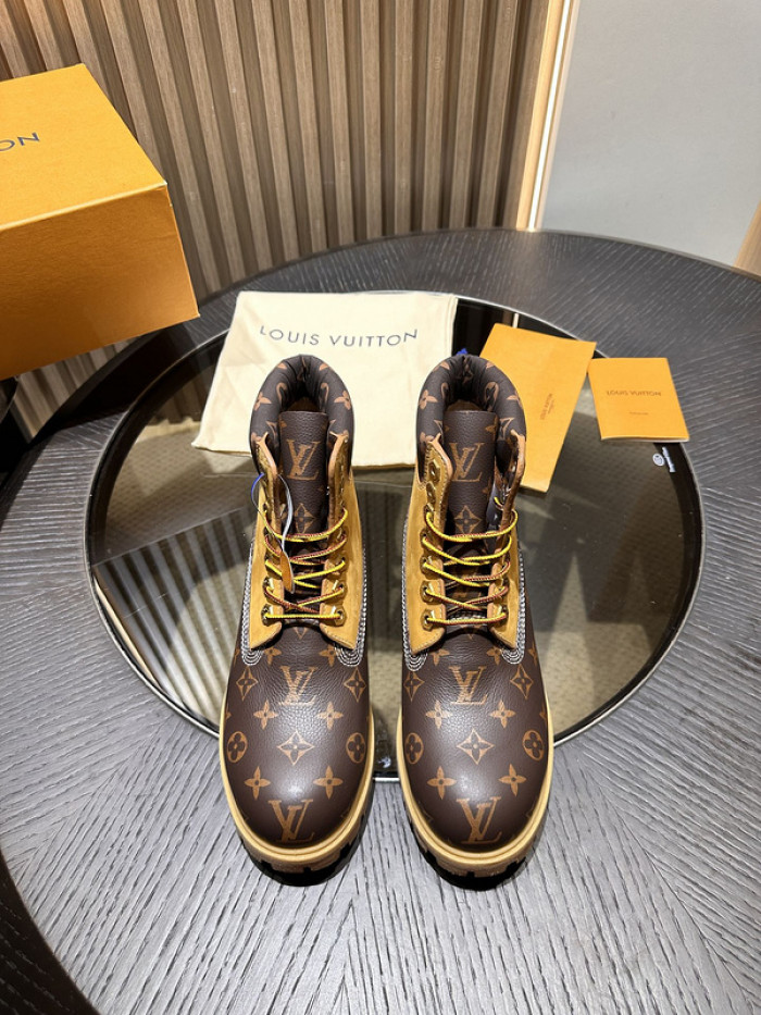 L**V**T* BOOTS LVTBS-011
