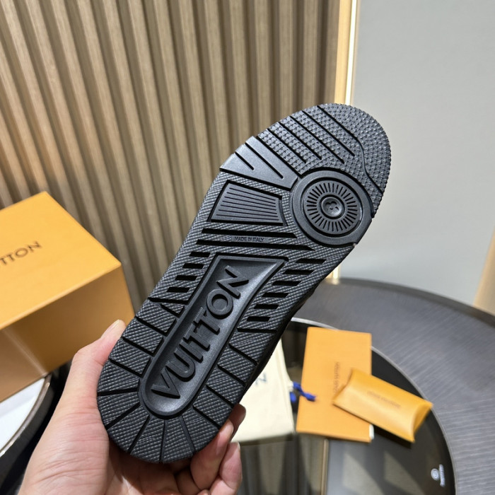LOU VUIT SNEAKERS LVSS-0384