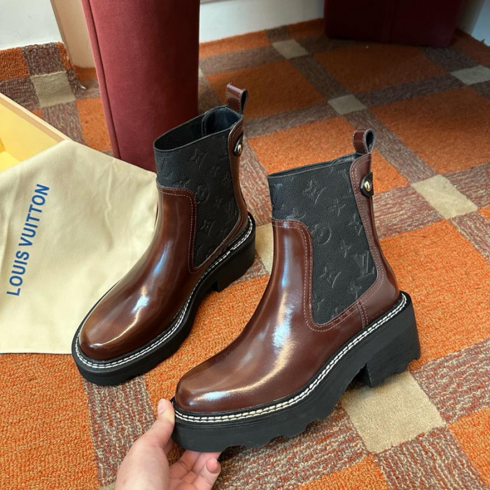 L**V**T* BOOTS LVTBS-035