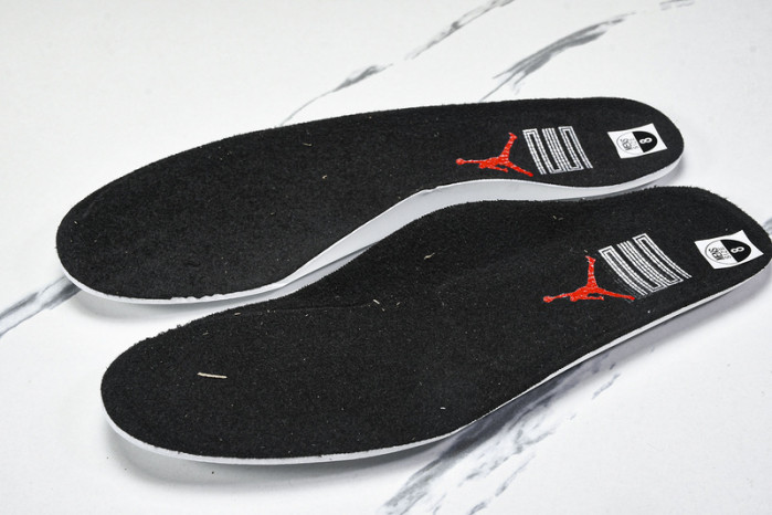 Air Jordan 11 LH0296-400