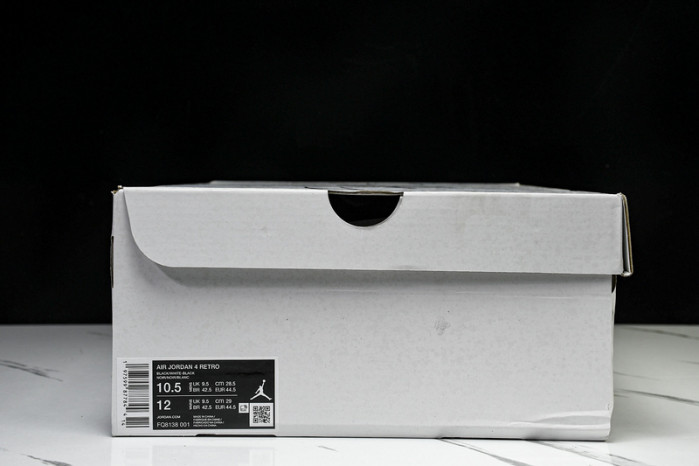 Air Jordan 4 Retro “White Thunder” FQ8138-001