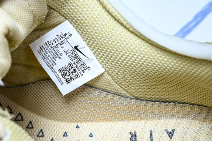 Kobe Bryant x Nike Air Force 1 Low University Gold FD6900-200