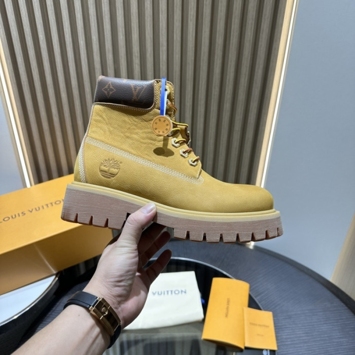 L**V**T* BOOTS LVTBS-045