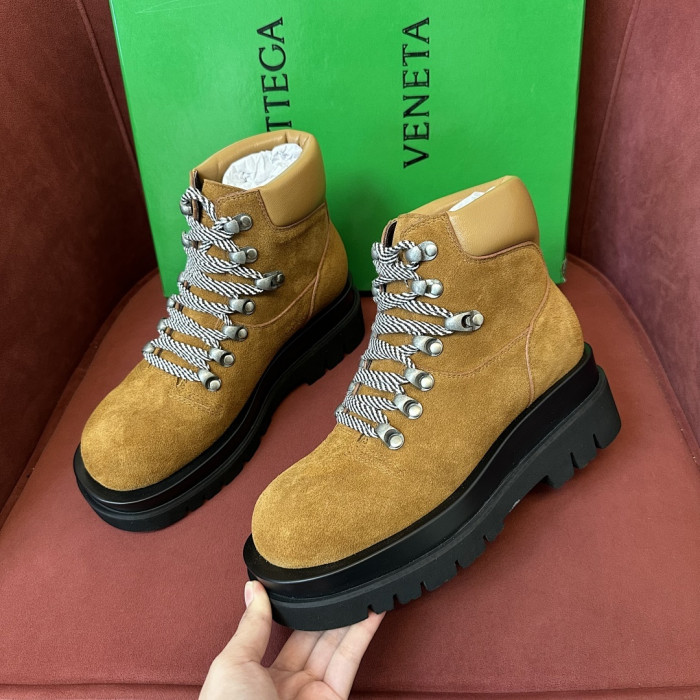 B0tt*ga Ven*ta SNEAKER BVBS-012