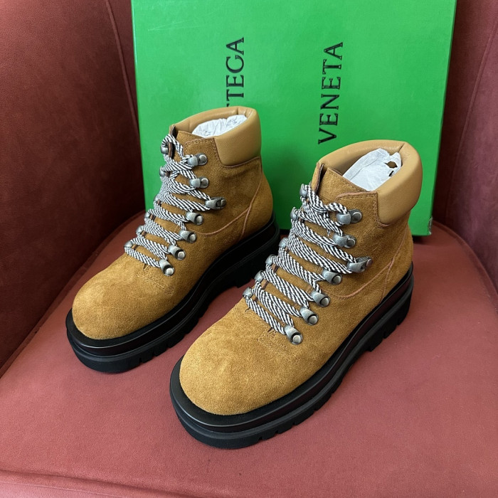 B0tt*ga Ven*ta SNEAKER BVBS-012