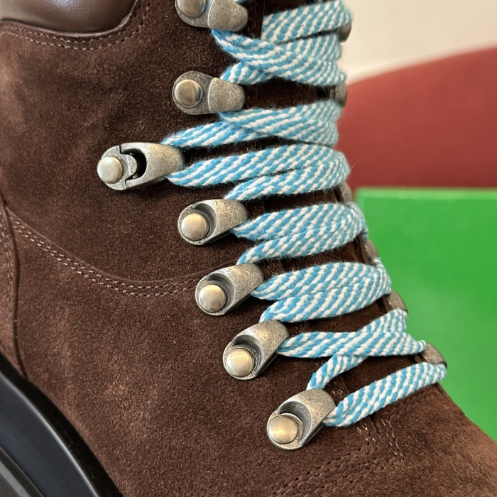 B0tt*ga Ven*ta SNEAKER BVBS-011
