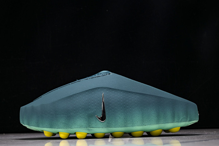 Nike Mind 001 'Team Red' HQ4307-301