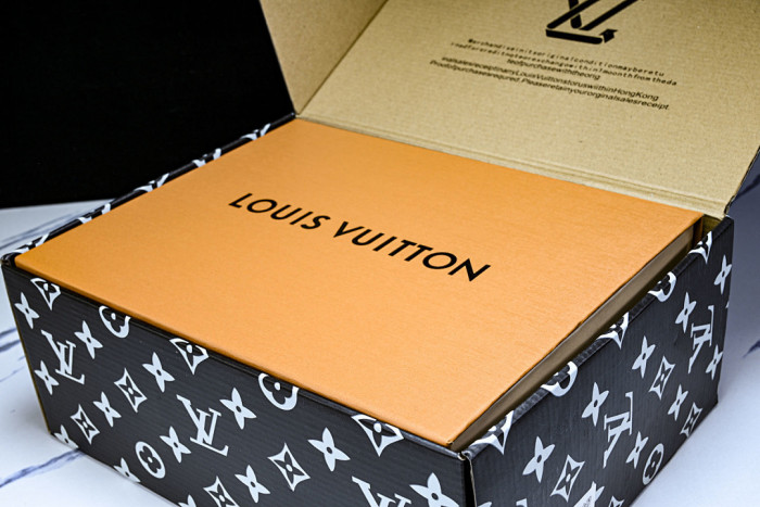 LVT SNEAKERS LVSRS-0107